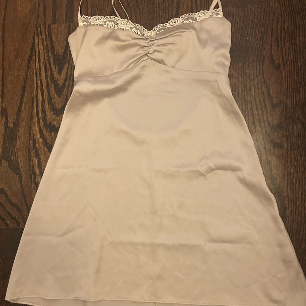 Urban Outfitters Elegant Cream Lace-Trimmed Chemise